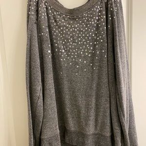 Off-shoulder sweater